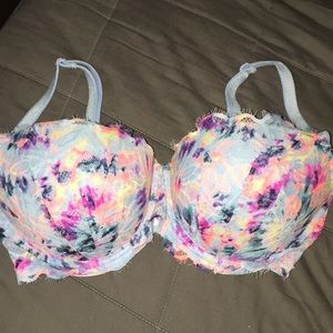 Victoria Secret Pink Date Push Up Bra